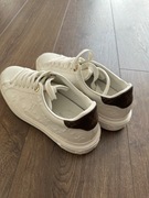 Białe sneakersy Louis Vuitton