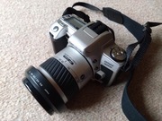 Minolta Dynax 505si + obiektyw 28-80 Lustrzanka analogowa Aparat Retro