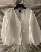 Nowa bluzka Lindex S – Off White, bawełniana, bufiaste rękawy, wiązana