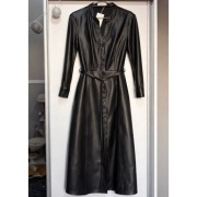 Sukienka / płaszcz z ekoskóry Reserved r. 40