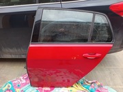 Drzwi tył tylne lewe golf VII 7 HB 5d czerwone kompletne (szyba klamka itd)