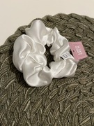 Gumka jedwabna do włosów nowa silk Cat&Cat jasna kremowa