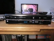 Nagrywarka DVD/VHS/HDD FUNAI z pilotem TD6D-M100