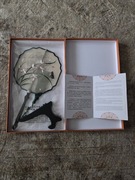 Tradycyjny haftowany wachlarz z Chin 