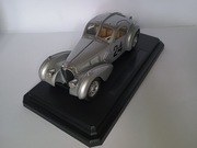 Model Bugatti Atlantic BBURAGO KIT 1:24