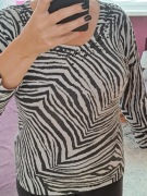 Bluzka zebra z koralikami