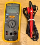 Miernik rezystancji izolacji FLUKE 1503 ze świadectwem wzorcowania