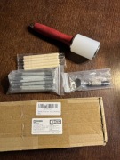 zestaw narzędzi do kaletnictwa marki QWORK, przeznaczony do ręcznego wytwa