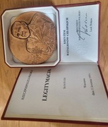  Krzyż Batalionów Chłopskich  komplet z legitymacją  1995 – Prezydent RP