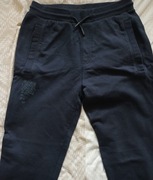 Spodnie dresowe rozmiar 176