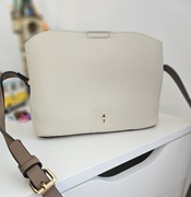 OCHNIK Beżowa mała torebka damska