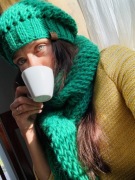 czapka szal rękodzieło zielony hit jesieni