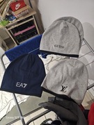 Czapki logowane na polarze nowe unisex