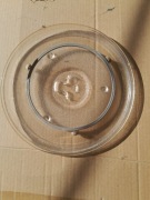 Talerz szklany do mikrofali 27 cm ,  z rolka 