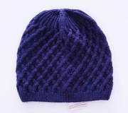 Nowa czapka z błyszczącą nitką Smyk Cool 104/110