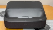 Projektor UST EPSON EH-LS300B (Black)