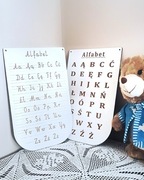 Grawerowane Tabliczki z Alfabetem