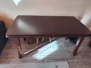 Stół do salonu rozkładany