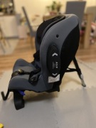 Fotelik Axkid Move RWF