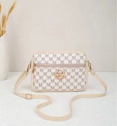 Nowa torebka damska, listonoszka regulowany pasek Biała