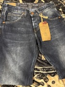 Nowe spodnie jeansowe Wrangler – 28/32 – Criminal Blue