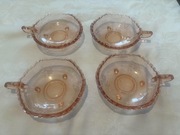 KOMPLET 4 ŁOSOSIOWYCH  KONFITURÓWEK -PATEREK  NA NÓŻKACH