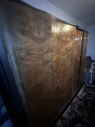 Stylowa szafa art déco – naturalna okleina, piękny rysunek drewna