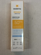 Sesderma Repaskin Urban 365 Sensitive Spf50+ Przeciwsłoneczny Do Twarzy 