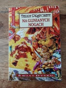 Terry Pratchett - Na glinianych nogach, nowa