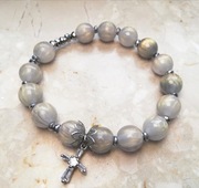 Różaniec bransoletka dziesiątka szara z żywicy  hematyt 10mm