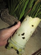 Ażurowy wazonik, chński, kamień mydlany, pałeczki gratis.