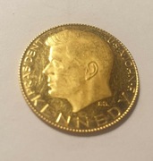 Złoty medal pamiątkowy