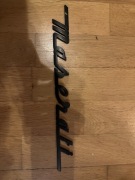 Znaczek napis Maserati na tylną klapę