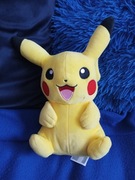 Pikachu maskotka pokemon 