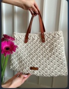 Torebka elegancka ze sznurka w kolorze ecru 