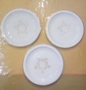 3 x Talerz obiadowy Wawel – Złoty wzór kwiatowy, Vintage PRL 