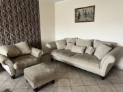 Komplet wypoczynkowy: sofa 3,5 m fotel pufa bardzo wygodny klasyczny styl