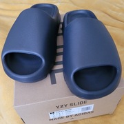 Klapki Adidas Yeezy Slide Onyx