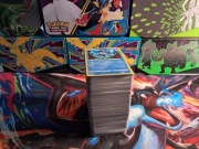 Zestaw oryginalnych kart pokemon 900 sztuk