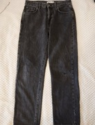 Jeansy z wysokim stanem.