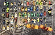 Lego Ninjago i inne, łącznie 63 minifigurki