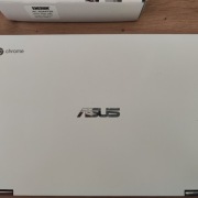 chromebook / asus C436f - na i3 , 8/256gb , bat.- 4godz.