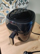 Frytkownica beztłuszczowa Russell Hobbs 27160-56 1350 W 4 l