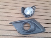 Mazda 3 2014 - 2017  lewy przedni halogen przeciwmgielny z osłoną