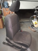 NISSAN QASHQAI J11 fotel prawy LORK-1867-100506 LORK-1867-133682