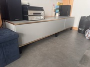 Szafka RTV wisząca szara Glamour 175 cm złote wstawki