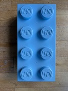 POJEMNIK LEGO Z 8 WYPUSTKAMI kolor niebieski
