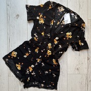 Czarny krótki kombinezon letni z krótkim rękawem wiskoza 34 XS h&m kwiaty