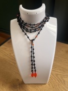 Naszyjnik robiony na szydełku