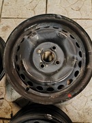 4 felgi stalowe 4x100 14x5,5J z kołpakami Kia Picanto